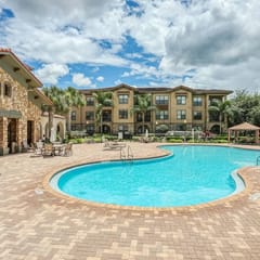 Disney Getaway Resort Condo w/ Pool • Sleeps 8