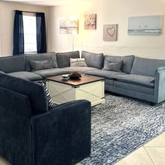 Beautiful 2bd Home with River Views & Amazing Sunsets