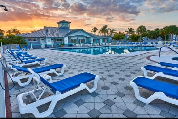 Beautiful Condo in Ft. Myers Near the Beach