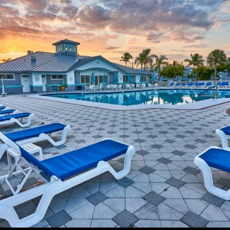 Beautiful Condo in Ft. Myers Near the Beach